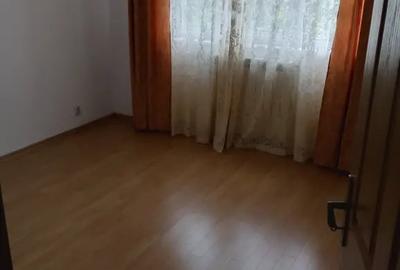 Apartament cu 2 camere decomandat în C5 - 4