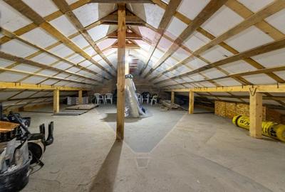 Casă cu 4 camere cu Teren 476 Mp în Sânpetru - 33