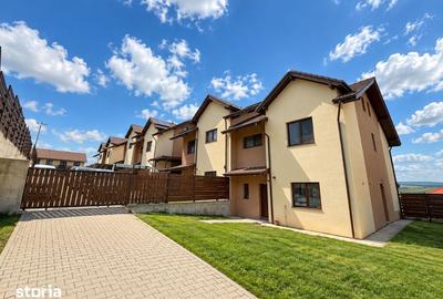 Casă cu 5 camere cu Teren 380 Mp în Apahida