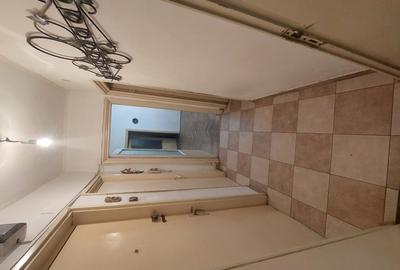 Apartament cu 3 camere decomandat în Central - 4