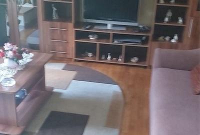 Apartament cu 3 camere decomandat în Șagului