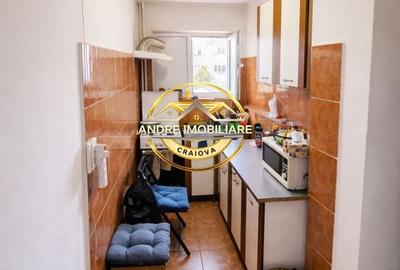 Apartament cu 2 camere decomandat în Calea București - 2