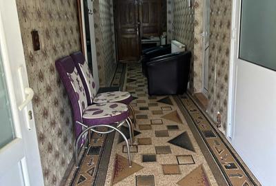 Casă cu 4 camere cu Teren 1875 Mp în Mihăești