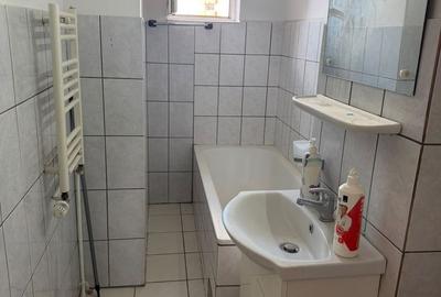 Apartament cu 4 camere decomandat în 13 Septembrie - 7