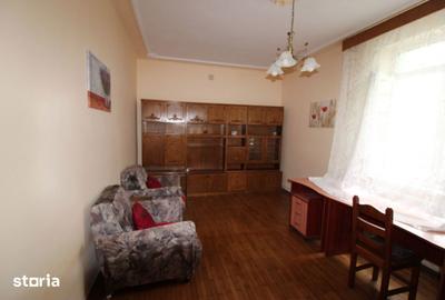 Apartament cu 2 camere decomandat în Central - 2