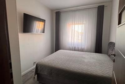 Apartament cu 3 camere semidecomandat, mobilat în Circumvalațiunii - 8
