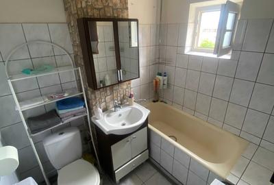 Apartament cu 3 camere decomandat în Central - 8