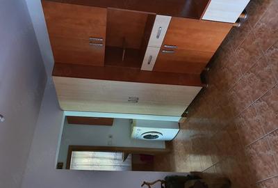 Apartament cu 2 camere decomandat în Soarelui - 2
