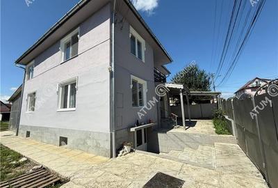 Casă individuală cu 7 camere cu Canalizare în Calea Poplăcii - 1