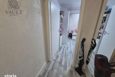 Apartament cu 3 camere semidecomandat, mobilat în Mogoșoaia