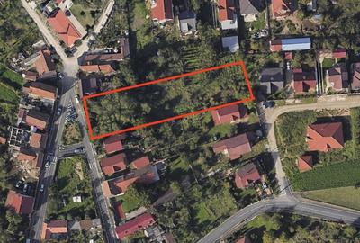 Teren intravilan de 2030 mp, în Episcopia Bihorului