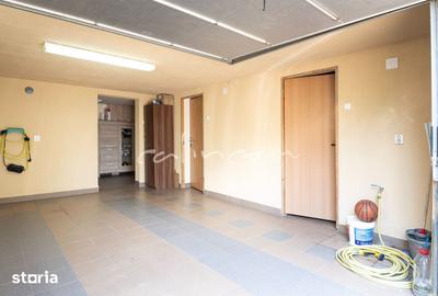 Casă cu 6 camere cu Teren 1000 Mp în Spitalul Județean - 2