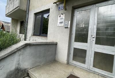 Apartament cu 3 camere decomandat în Central - 2