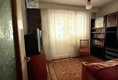 Apartament cu 3 camere decomandat în Central - 2