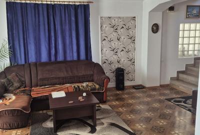 Casă individuală cu 4 camere cu Canalizare în Valu lui Traian - 2