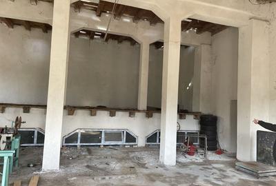 Casă cu 4 camere în Țigănești