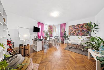 Apartament cu 4 camere decomandat, mobilat în Andrei Mureșanu