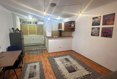 Garsonieră decomandată, mobilată în Podul de Piatră - 1