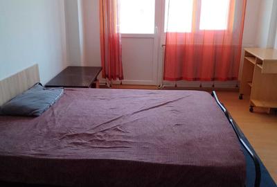 Apartament cu 2 camere decomandat în Republicii - 5
