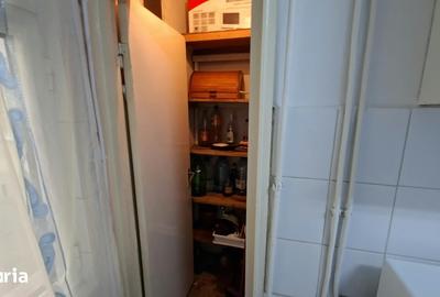 Apartament cu 3 camere în 7 Noiembrie