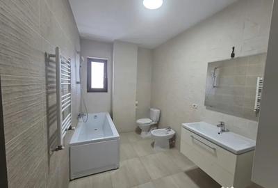 Apartament cu 2 camere decomandat în Valea Adâncă