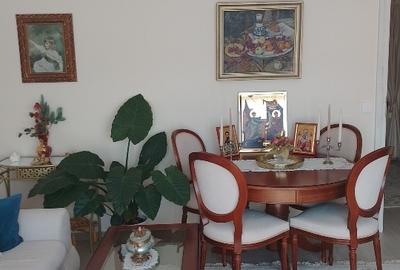 Apartament cu 3 camere decomandat, mobilat în Cristian