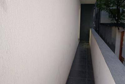 Apartament cu 2 camere decomandat în Exterior Vest