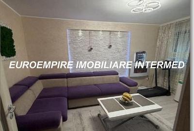 Apartament cu 3 camere decomandat în Km 4-5 - 2