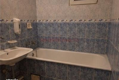 Apartament cu 3 camere decomandat în Titan - 8