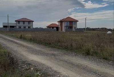 Teren de 610 mp, în Remetea Mare - 3