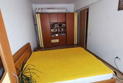 Apartament cu 2 camere decomandat în Exterior Vest - 1