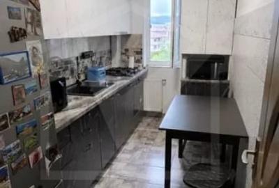 Apartament cu 2 camere semidecomandat, mobilat în Florești - 3