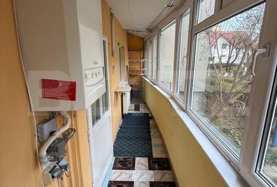 Apartament cu 2 camere decomandat în 13 Decembrie