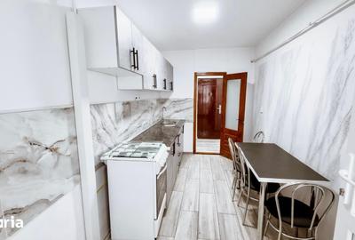 Apartament cu 2 camere decomandat în Micro 20 - 1