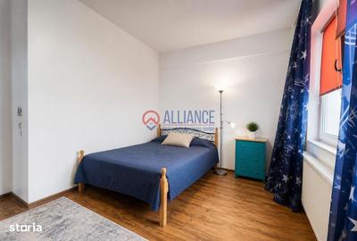 Apartament cu 2 camere decomandat în Palazu Mare