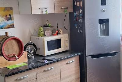 Apartament cu 3 camere nedecomandat în Rovinari - 3
