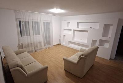 Apartament cu 3 camere decomandat în George Enescu - 6