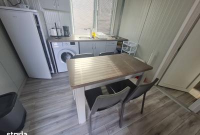 Casă cu 6 camere cu Teren 382 Mp în Central