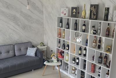 Casă cu 3 camere cu Teren 300 Mp în Pielești