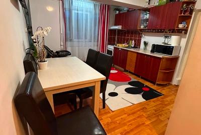 Apartament cu 2 camere decomandat în Sud