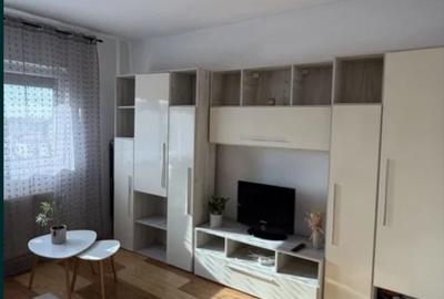 Garsonieră în Micălaca