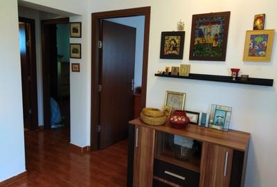 Casă individuală cu 3 camere cu Canalizare în Hotarele - 4