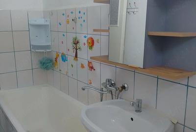 Apartament cu 2 camere semidecomandat în Ultracentral