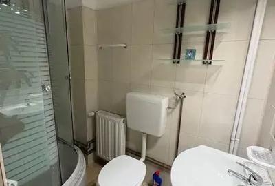 Apartament cu 3 camere decomandat în Malul Mureșului