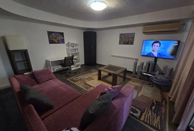 Apartament cu 2 camere decomandat în Lacul Tei