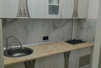 Garsonieră decomandată în Brazda lui Novac