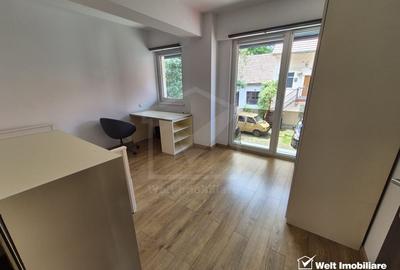 Apartament cu 3 camere semidecomandat, mobilat în Central - 15