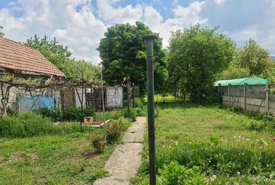 Casă individuală cu 3 camere cu Canalizare în Central - 5
