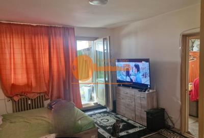 Apartament cu 2 camere semidecomandat, mobilat în Giurgiului