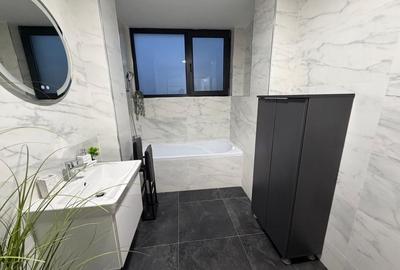 Apartament cu 2 camere semidecomandat în Odăile